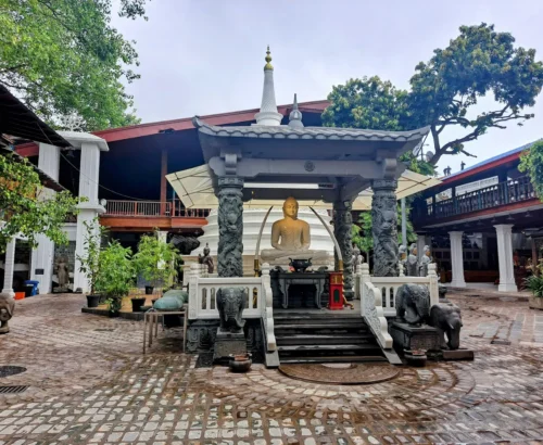 temple_EaSAZr4l_202511171550480